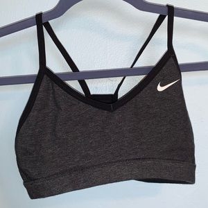 Nike women’s reversible sports bra